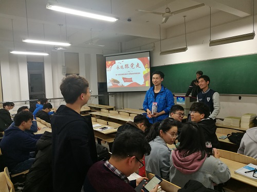 m1521967211563030.jpg 威廉希尔:永远跟党走3.jpg